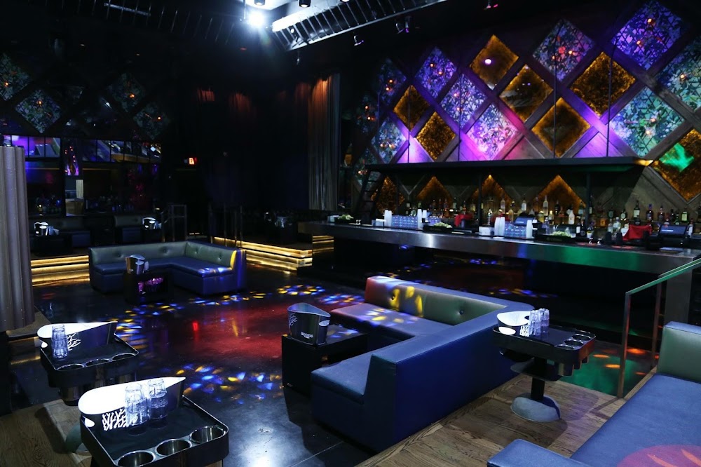 BLUME Nightclub