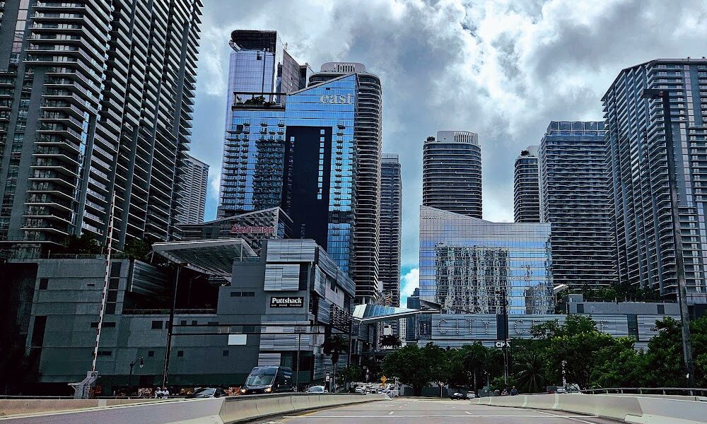 Brickell Village Gallery