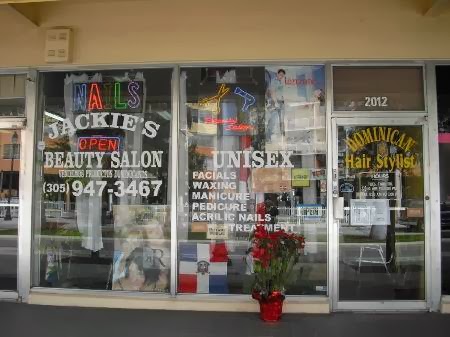 Jackie’s Unisex Beauty Salon